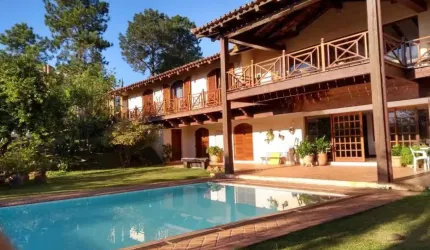 Casa magnífica à venda no Residencial Alphaville 0