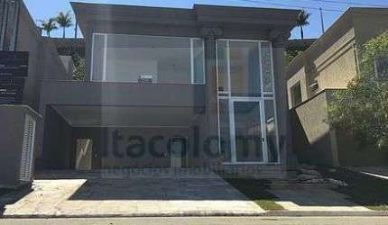 Linda Casa Nova no Valville 1 - 303m²