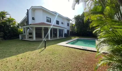 Casa mobiliada linda para venda Residencial Alphaville 2