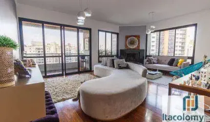 Apartamento belíssimo à venda no Edifício Itamira - SP