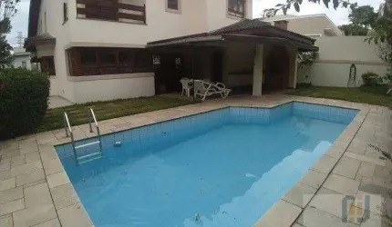 Casa com 4 dormitórios para alugar, 450 m² por R$ 23.000,00 - Alphaville - Barueri/SP