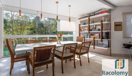Casa maravilhosa à venda no Condomínio Morada das Flores