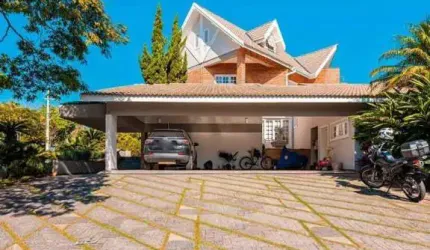 Casa espetacular à venda no Residencial Alphaville Zero