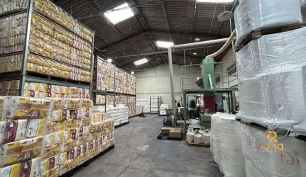 Ótima oportunidade de investimento com renda garantida: Barracão à venda, 640 m² por R$ 1.250.000 locado por 2 anos