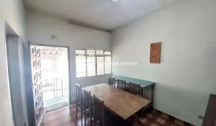 Casa Térrea com 02 dormitórios, 01 suite, 03 vagas à venda no Bairro Olimpico - São Caetano do Sul