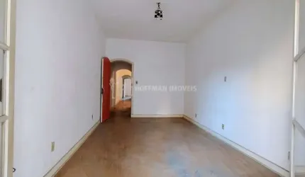 Sobrado grande e espaçoso no bairro Santa Paula!