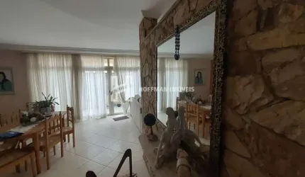 ÓTIMA CASA COM ÓTIMA LOCALIZAÇÃO VENHA CONHECER AGENDE SUA VISITA