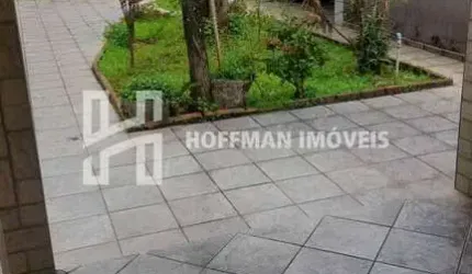 Casa a venda com 400 m² de área de terreno com 3 dormitórios sendo 1 suíte e 3 vagas
