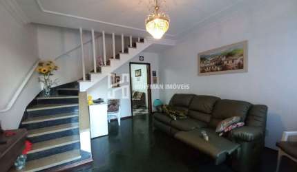 Casa com 2 quartos à venda na Rua Giovani Perucchi, --, Osvaldo Cruz, São Caetano do Sul, 171 m2 por R$ 620.000