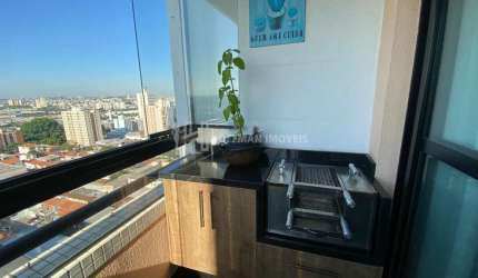 Apartamento com churrasqueira na sacada 03 dormitórios, 01 suite, 02 vagas
