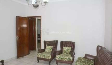 Casa térrea à venda 02 dormitórios e 03 vagas no Bairro Barcelona, em São Caetano do Sul