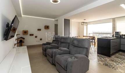 Apartamento à venda, Mobiliado, 02 suítes, 02 vagas, Bairro Santo Antônio