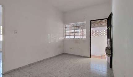 Casa térrea à venda - 01 dormitório e 01 vaga - Bairro São José, São Caetano do Sul