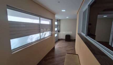 LINDO SOBRADO NA FUNDAÇÃO, TODO REFORMADO, COM ESPAÇO GOURMET.