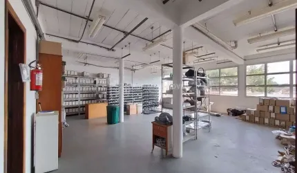 Prédio comercial bairro Cerâmica