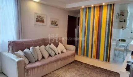 Imóvel à venda com 2 quartos, sala, cozinha, 1 banheiro e 1 vaga de garagem