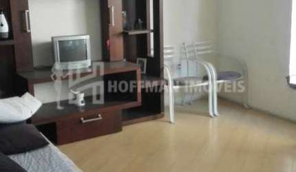 Sobrado à venda com 03 dormitórios e 08 vagas no Bairro Santa Maria