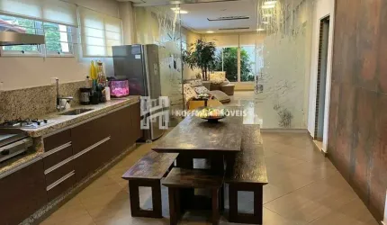 Linda casa térrea com 3 dormitórios sendo 3 suítes localizada no bairro Santa Paula