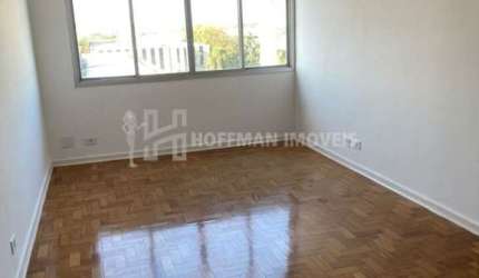 Apartamento à venda com 02 dormitórios e 01 vaga no Bairro Santo Antônio