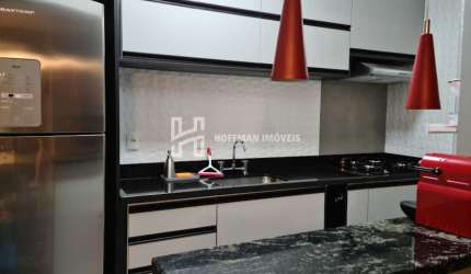Apartamento com 02 dormitórios, 01 suíte, varanda gourmet com churrasqueira, 02 vagas à venda