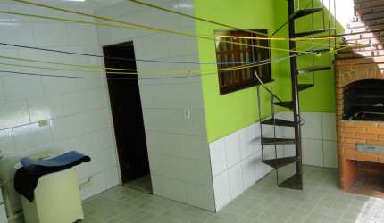 Sobrado à Venda com 3 Quartos e 2 WC's no Parque Marajoara, Santo André, SP