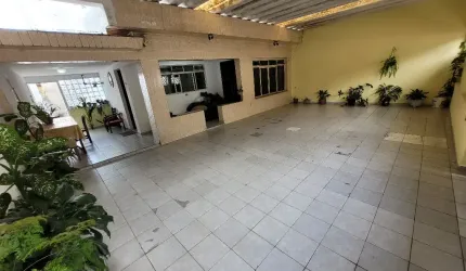 Casa Assobradada dividida em duas residências à Venda no Jardim Sonia Maria, Mauá
