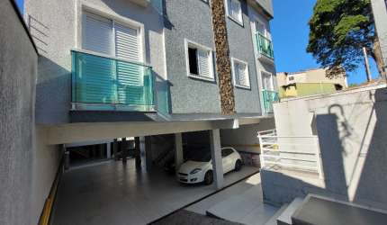 Apartamento à Venda com 2 Quartos e WC na Vila Humaitá, Santo André, SP