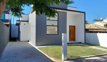 Casa para Venda em Palhoça, Madri, 3 dormitórios, 1 suíte, 2 banheiros, 1 vaga