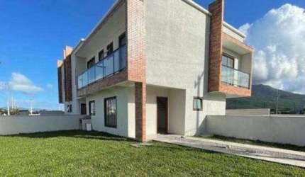 Sobrado para Venda em Palhoça, Guarda do Cubatão, 2 dormitórios, 2 suítes, 1 banheiro, 2 vagas