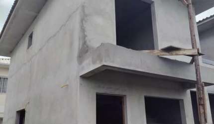 Sobrado para Venda em Palhoça, Nova Palhoça, 2 dormitórios, 2 suítes, 1 banheiro, 1 vaga