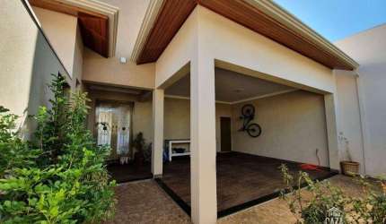Casa com 3 dormitórios à venda, 229 m² por R$ 1.200.000,00 - Jardim Allah - Barretos/SP