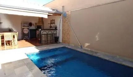 IMÓVEL À VENDA