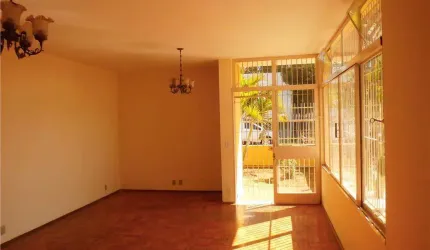 Casa com 3 dormitórios à venda, 180 m² por R$ 1.170.000,00 - Anhangabaú - Jundiaí/SP