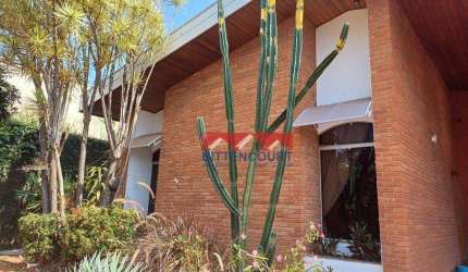Casa com 3 dormitórios à venda, 532 m² por R$ 1.650.000,00 - Vila Santana II - Jundiaí/SP