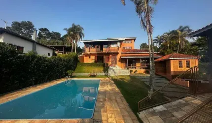 Casa com 4 dormitórios à venda, 350 m² por R$ 2.400.000,00 - Serrinha - Bragança Paulista/SP