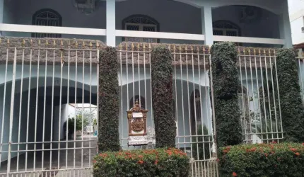 Casa com 4 dormitórios à venda, 327 m² por R$ 1.300.000,00 - Vila Valqueire - Rio de Janeiro/RJ