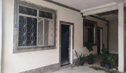Casa com 4 quartos à venda, 240 m² por R$ 390.000 - Cascadura - Rio de Janeiro/RJ