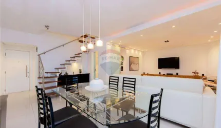 Apartamento duplex no último andar, no Bosque da Saúde em São Paulo!