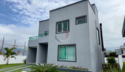 Casa em condomínio fechado com 3 quartos para alugar na Aparício Ramos da Silva, 110, Campeche, Florianópolis por R$ 11.900