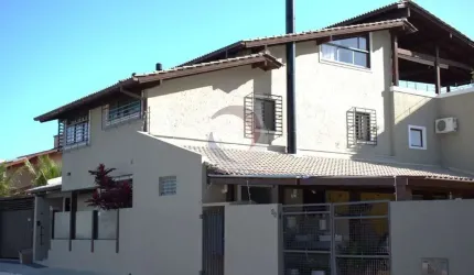 Casa comercial para alugar na Rua João Pacheco da Costa, 220, Lagoa da Conceição, Florianópolis por R$ 7.500
