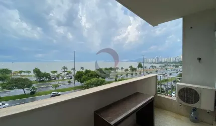Apartamento com 3 quartos para alugar na Avenida Jornalista Rubens de Arruda Ramos, 2192, Centro, Florianópolis por R$ 4.000