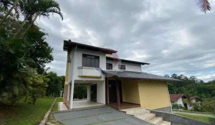 Casa em condomínio fechado com 4 quartos para alugar na Rodovia Haroldo Soares Glavan, 1900, Cacupé, Florianópolis por R$ 9.500