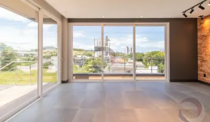 Casa com 3 quartos para alugar na Rua Jarí, 107, Pedra Branca, Palhoça por R$ 15.000