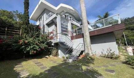 Casa em condomínio fechado com 3 quartos para alugar na Estrada Caminho dos Açores, 757, Santo Antônio de Lisboa, Florianópolis por R$ 16.000