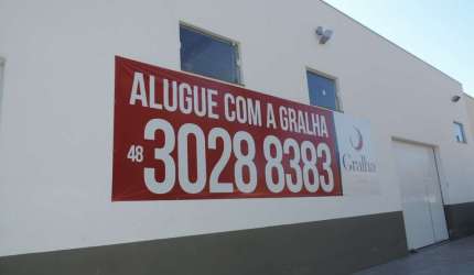 Barracão / Galpão / Depósito para alugar na KILIANO HAMMES, 2581, Potecas, São José por R$ 4.800