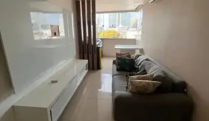 CONFORTAVEL  APARTAMENTO NO CORAÇÃO DO  RENASCENÇA