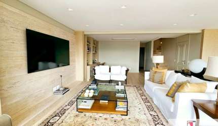 Apartamento a venda  na Vila Nova Conceição, 4 dormitórios