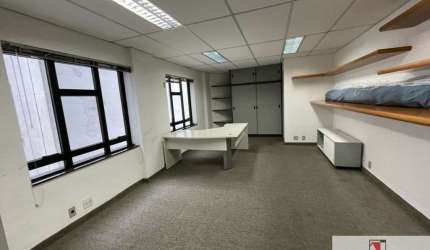 Proximo Consolação com 45 mts, conjunto comercial com 1 vaga