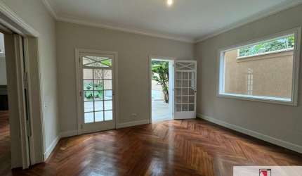 Casa para venda ou locação no Jardim América, 4 dormitórios e 318 m ²