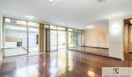Casa a venda no Jardim Paulistano , 4 dormitórios e 470 m ²